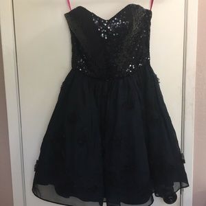 BETSEY JOHNSON Black Party Dress, Size 0
